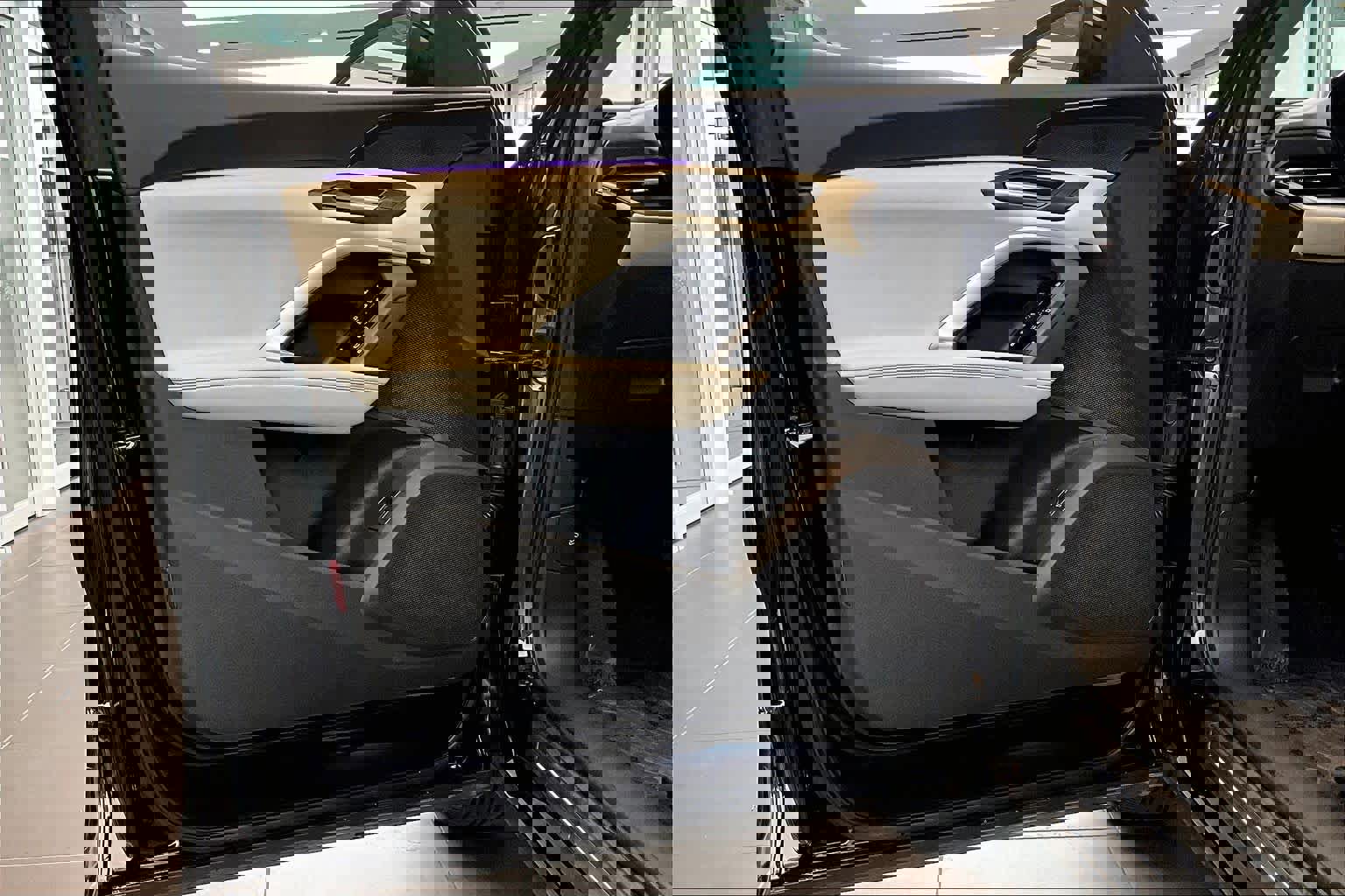 Used 2025 Audi Q5 Premium w/ Convenience Package image 19