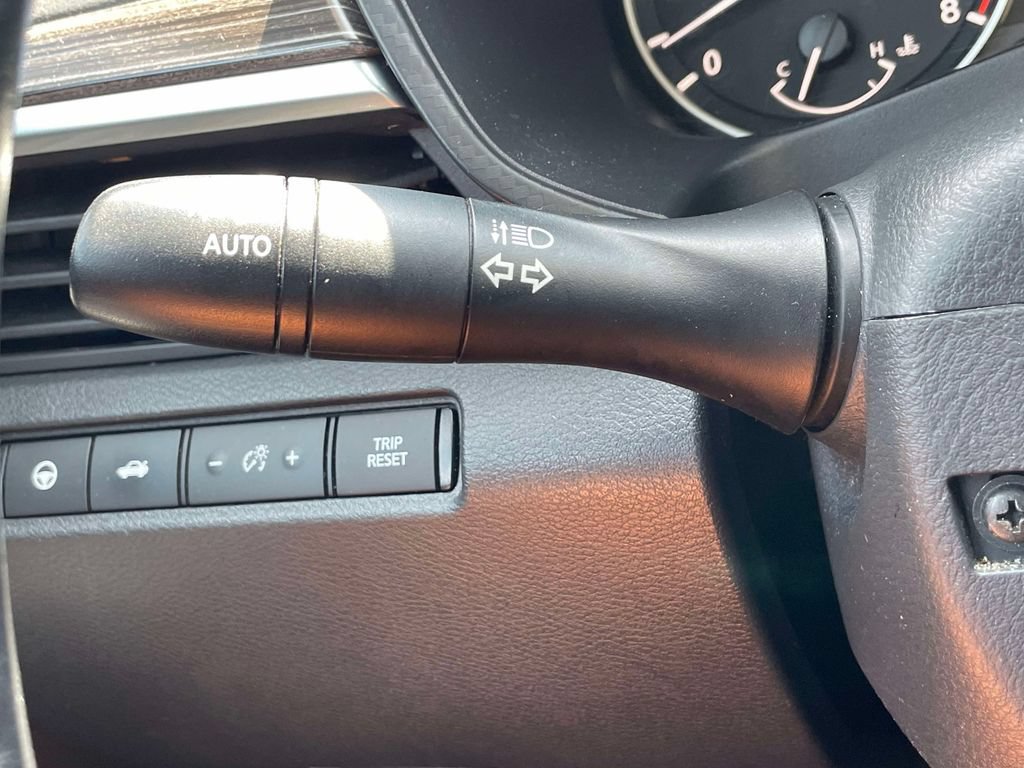 Used 2019 Nissan Altima 2.5 Platinum AWD/4WD image 25