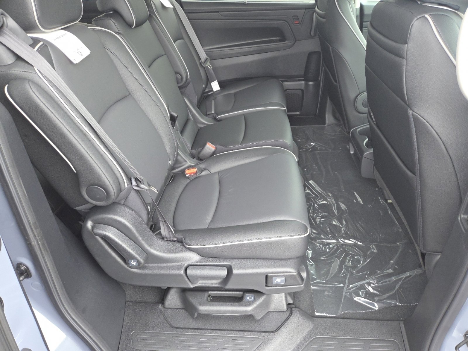 New 2026 Honda Odyssey Touring image 21