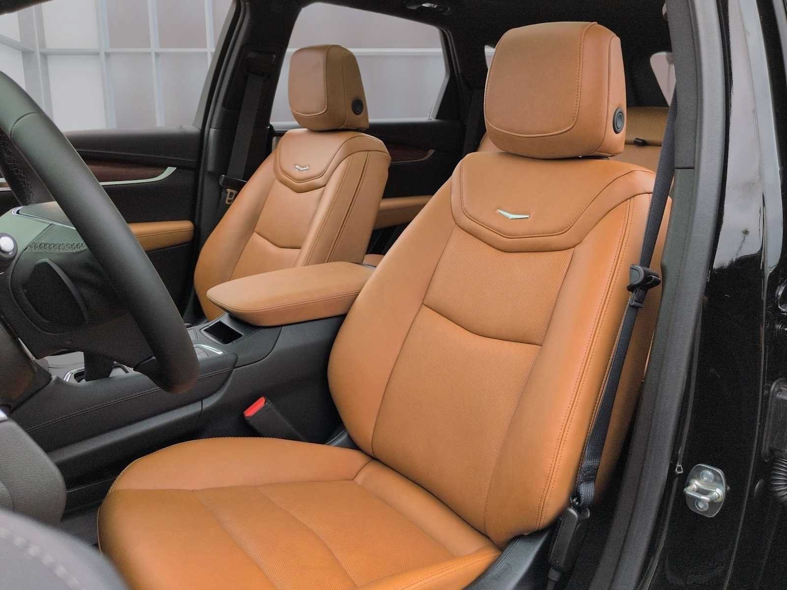 New 2026 Cadillac XT5 Premium Luxury w/ Driver Assist Package FWD image 24