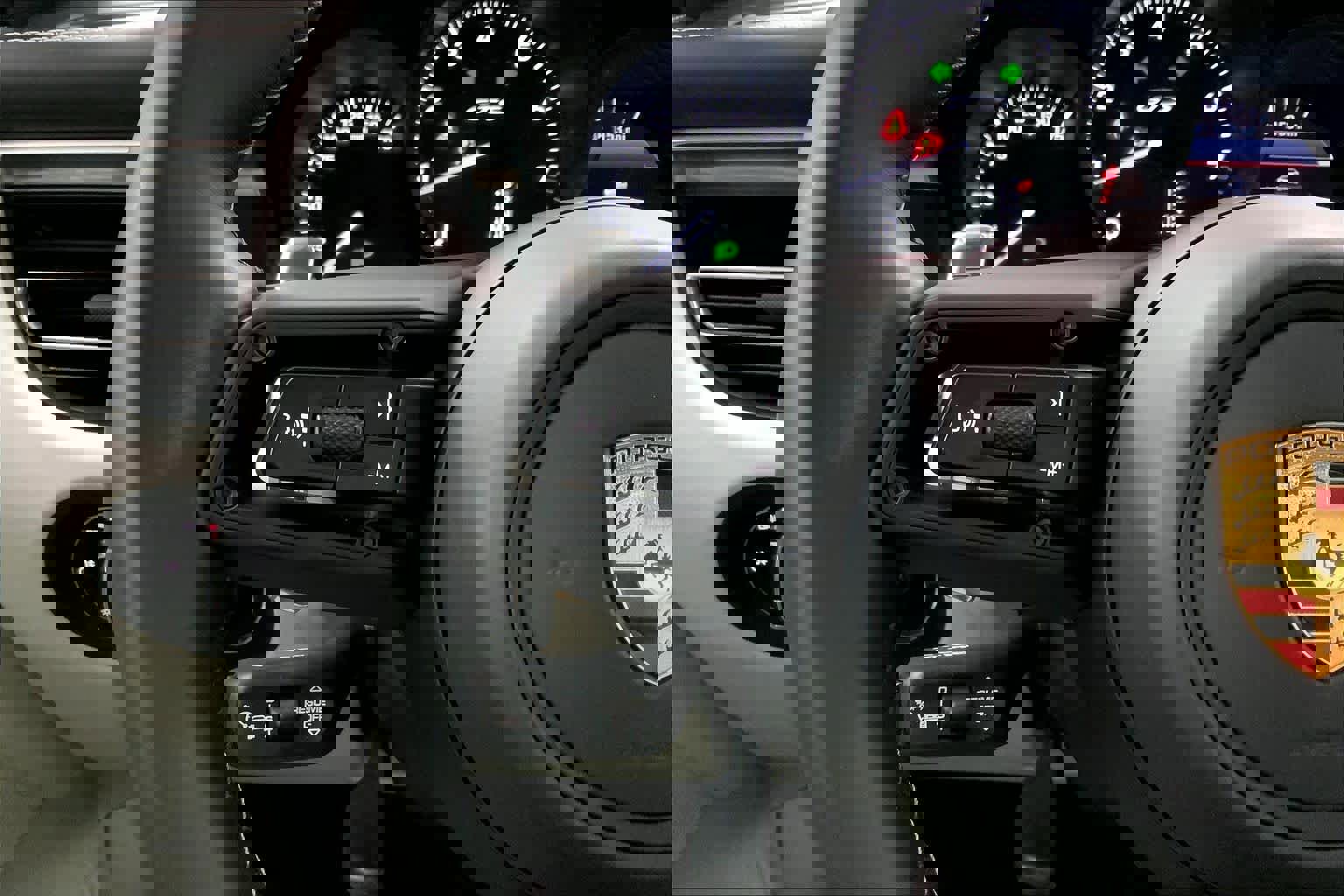 Used 2022 Porsche Macan GTS image 27