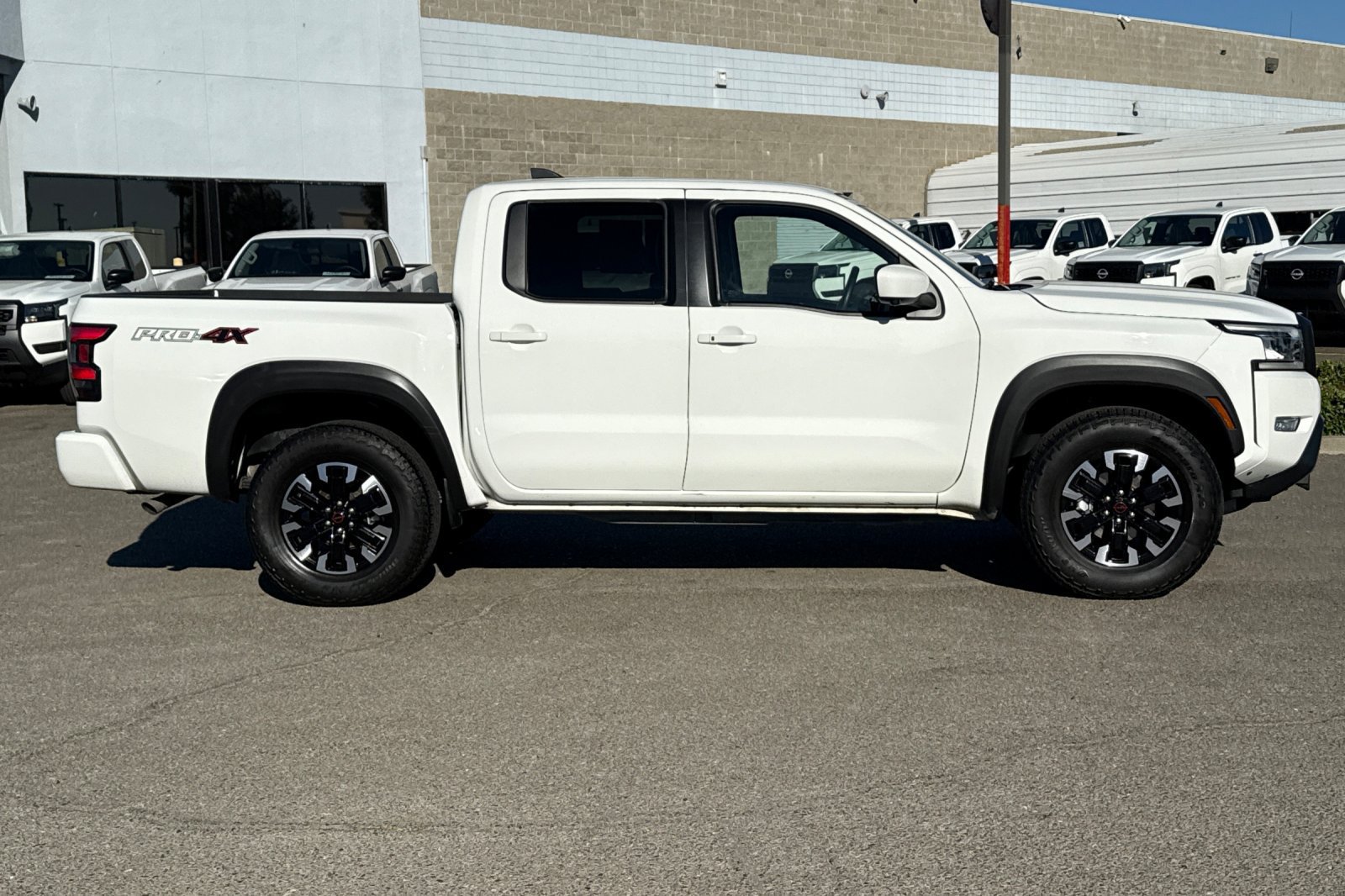 Certified 2024 Nissan Frontier PRO-4X w/ Pro Convenience Package AWD/4WD image 3