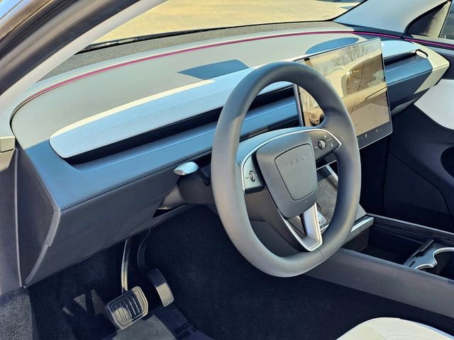 Used 2026 Tesla Model Y Long Range AWD/4WD image 15
