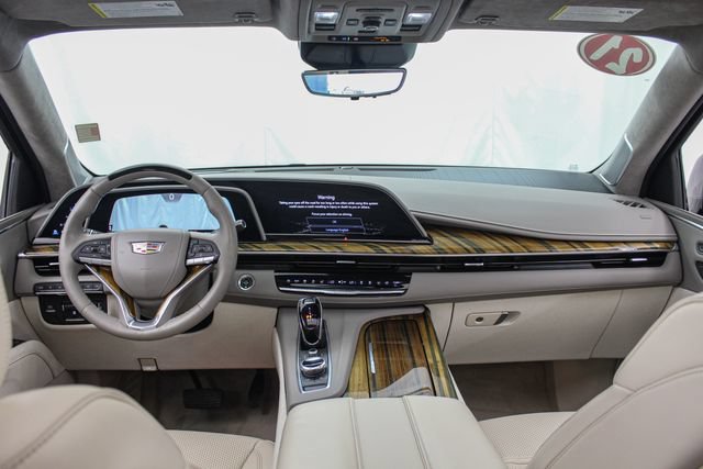 Certified 2021 Cadillac Escalade Sport Platinum AWD/4WD image 30