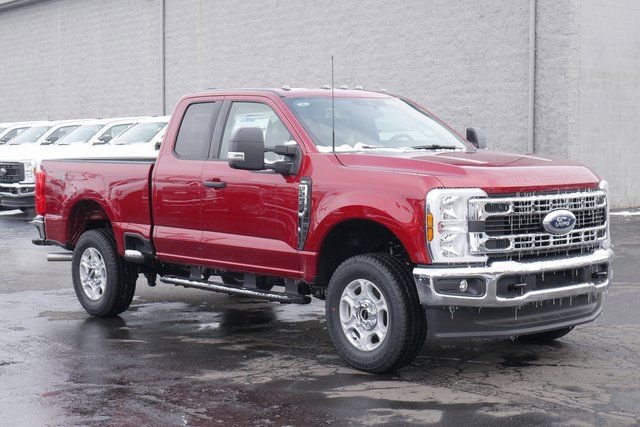 New 2026 Ford F250 XLT w/ FX4 Off-Road Package image 5