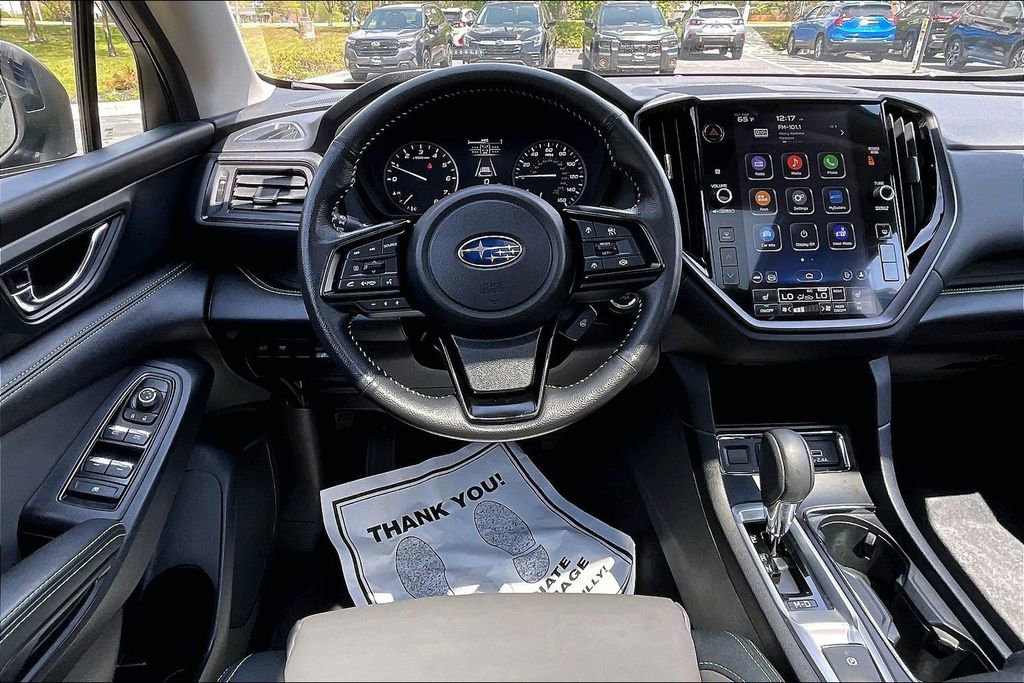 Used 2023 Subaru Ascent Onyx Edition AWD/4WD image 5