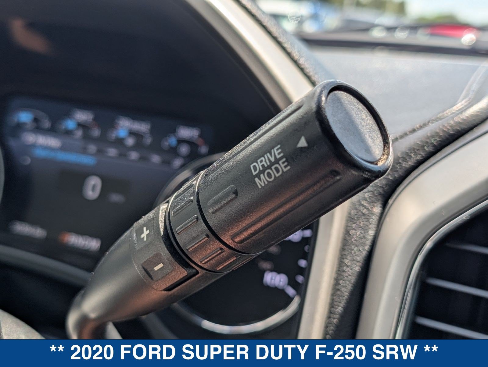 Used 2020 Ford F250 Lariat w/ Lariat Ultimate Package AWD/4WD image 40
