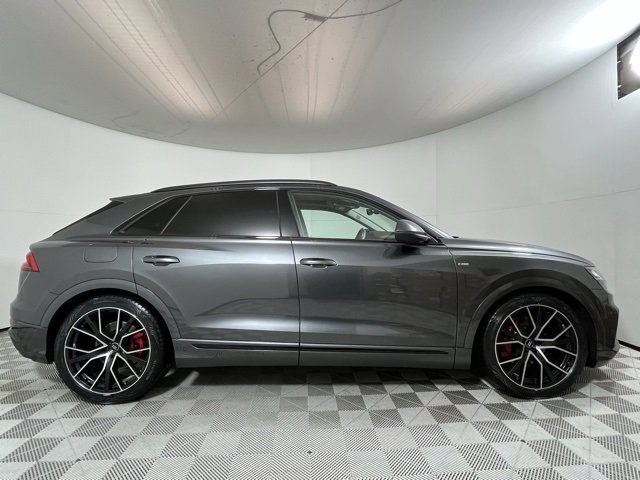 Used 2020 Audi Q8 Prestige w/ Prestige Package image 8