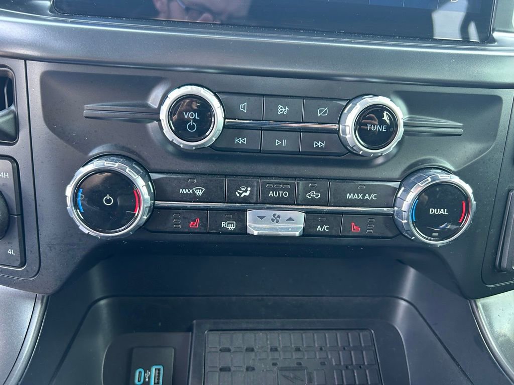 Certified 2024 Ford F150 XLT w/ Equipment Group 302A MID AWD/4WD image 33