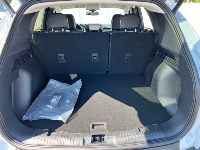 New 2025 Ford Escape SE w/ PHEV Premium Package image 15