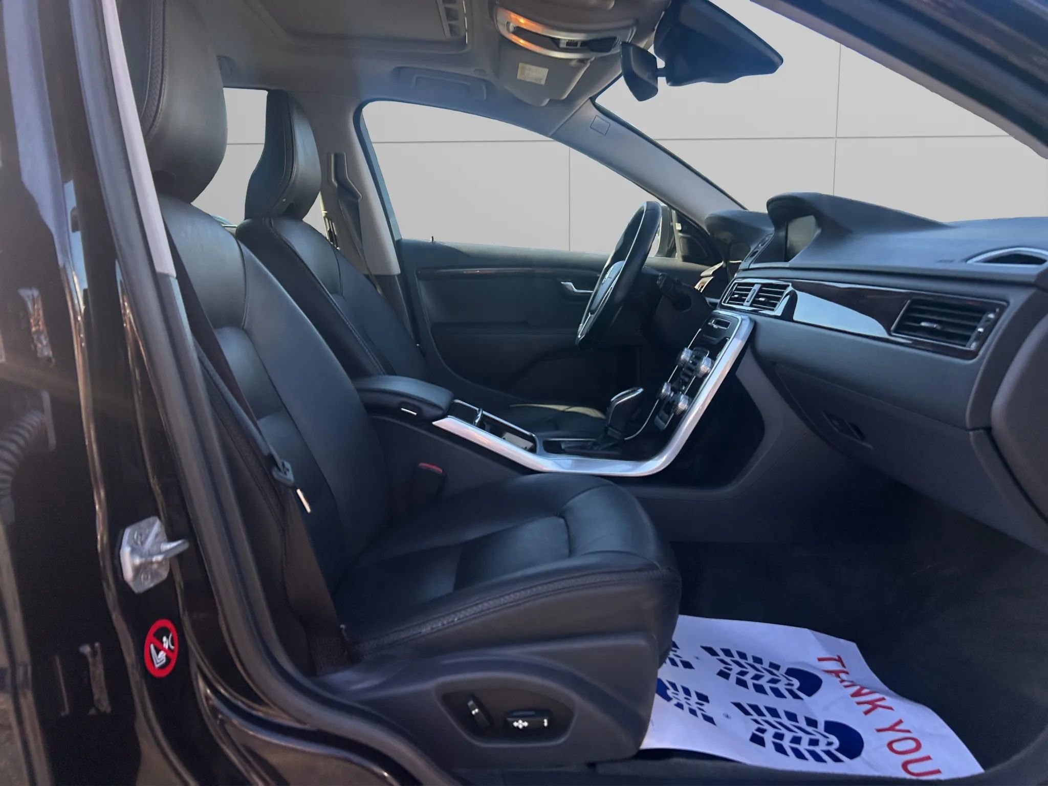 Used 2015 Volvo XC70 T6 image 14