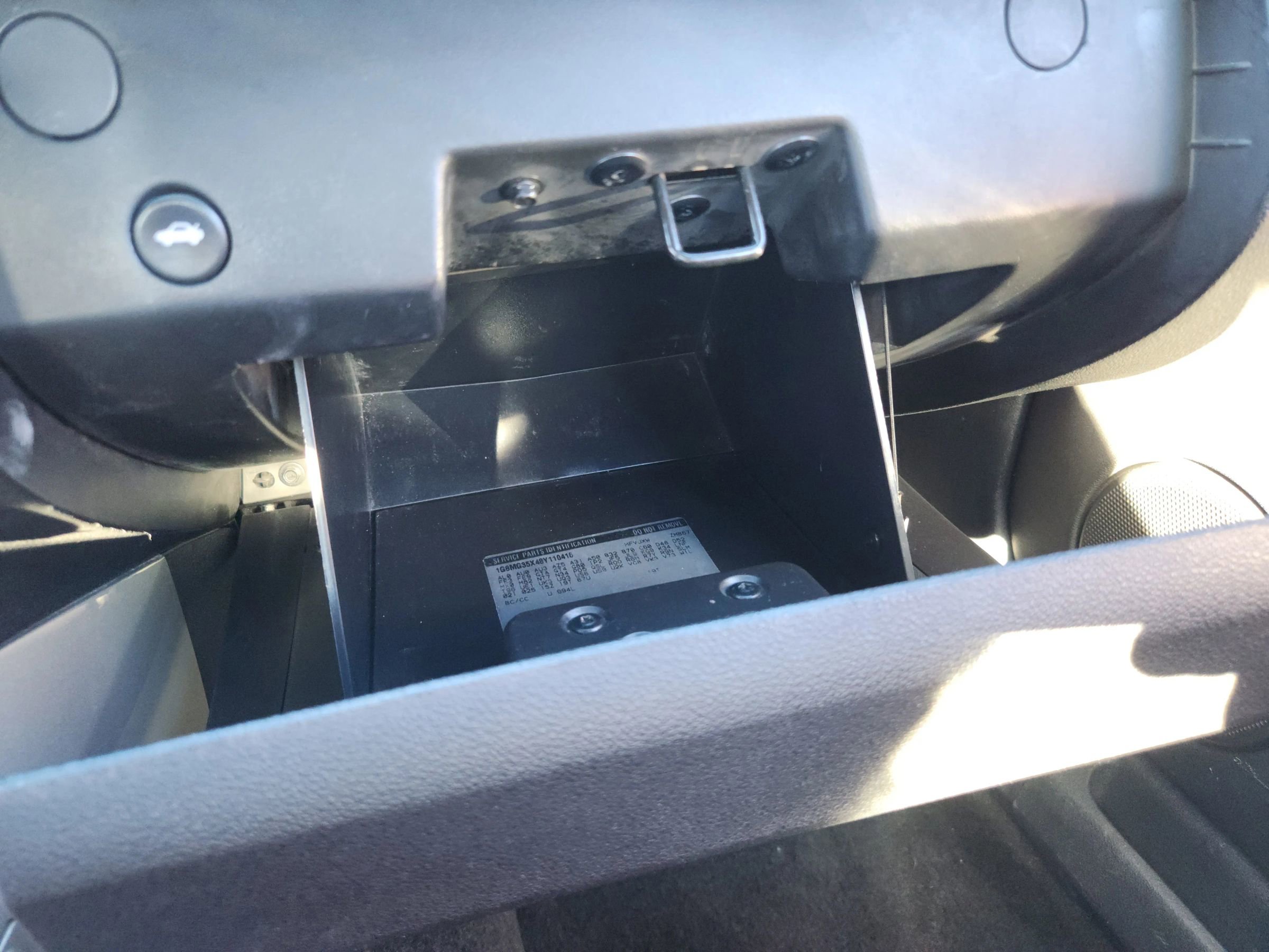 Used 2008 Saturn Sky Red Line RWD image 45