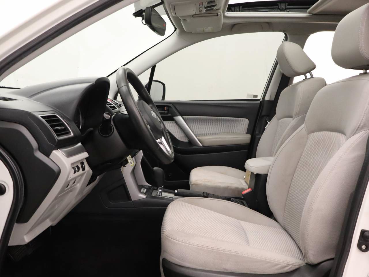 Used 2017 Subaru Forester 2.5i Premium w/ All-Weather Package AWD/4WD image 15