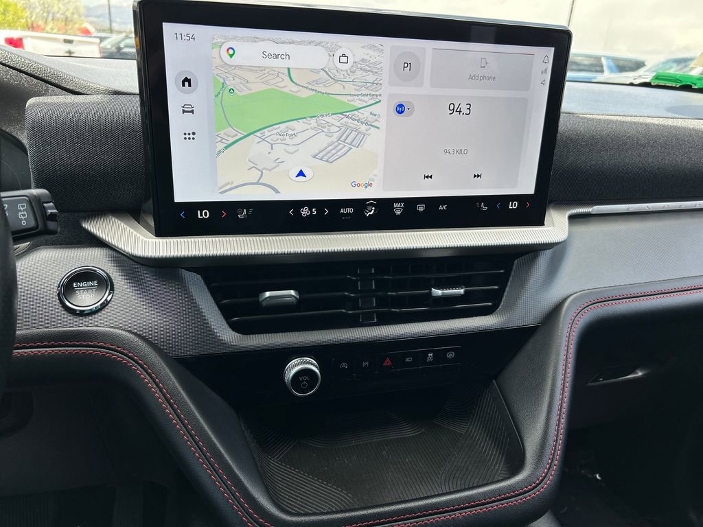 Used 2025 Ford Explorer ST-Line w/ ST-Line Street Pack AWD/4WD image 13