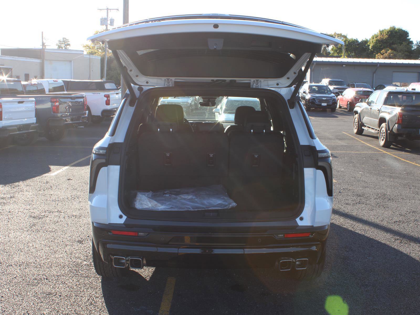 New 2026 Chevrolet Traverse RS image 7