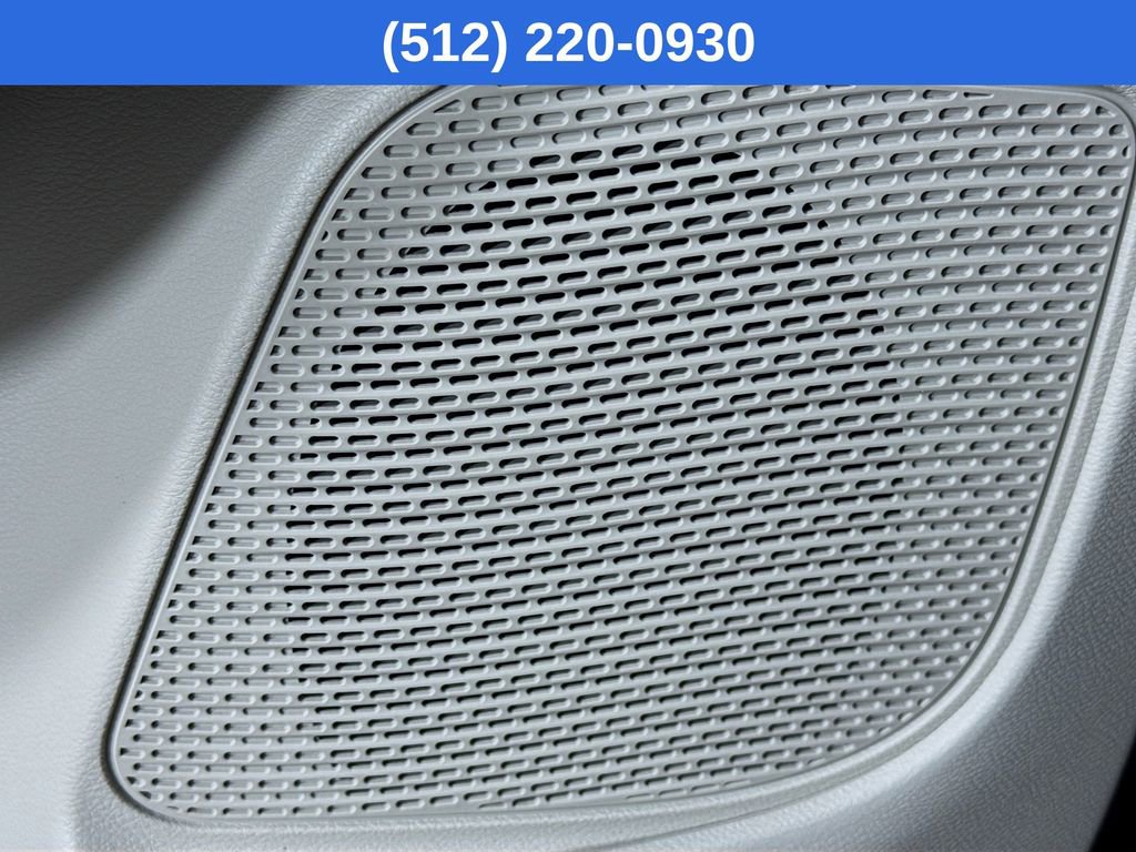 Used 2023 Chrysler Pacifica Limited image 24