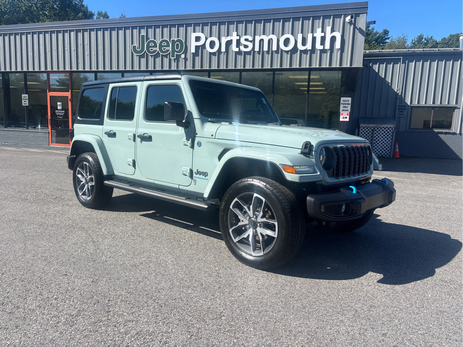 Used 2024 Jeep Wrangler Unlimited w/ Convenience Group