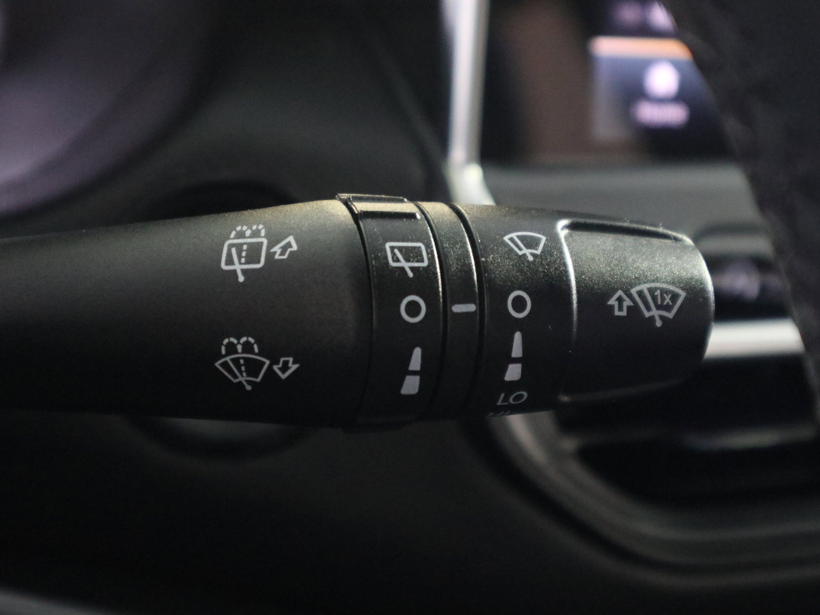 Used 2022 Jeep Compass Altitude image 29