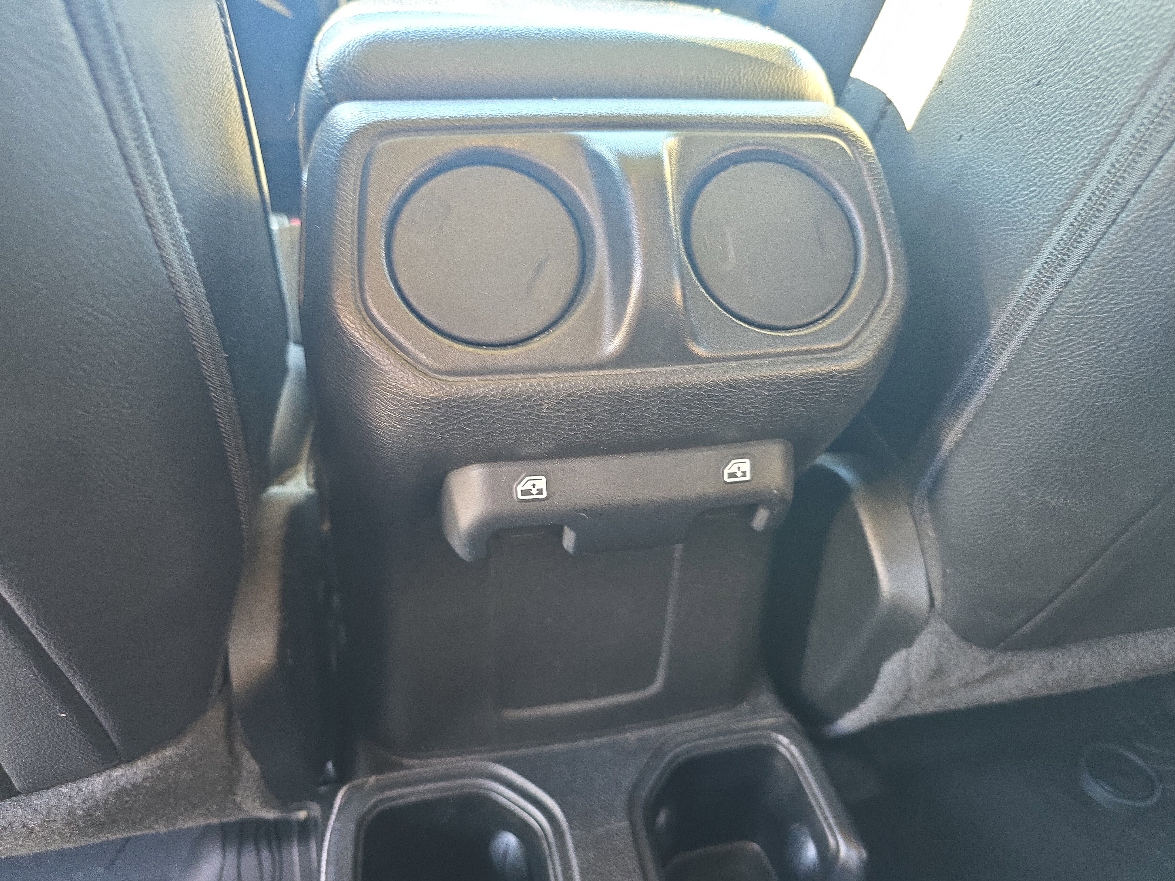 Used 2021 Jeep Gladiator Sport image 17