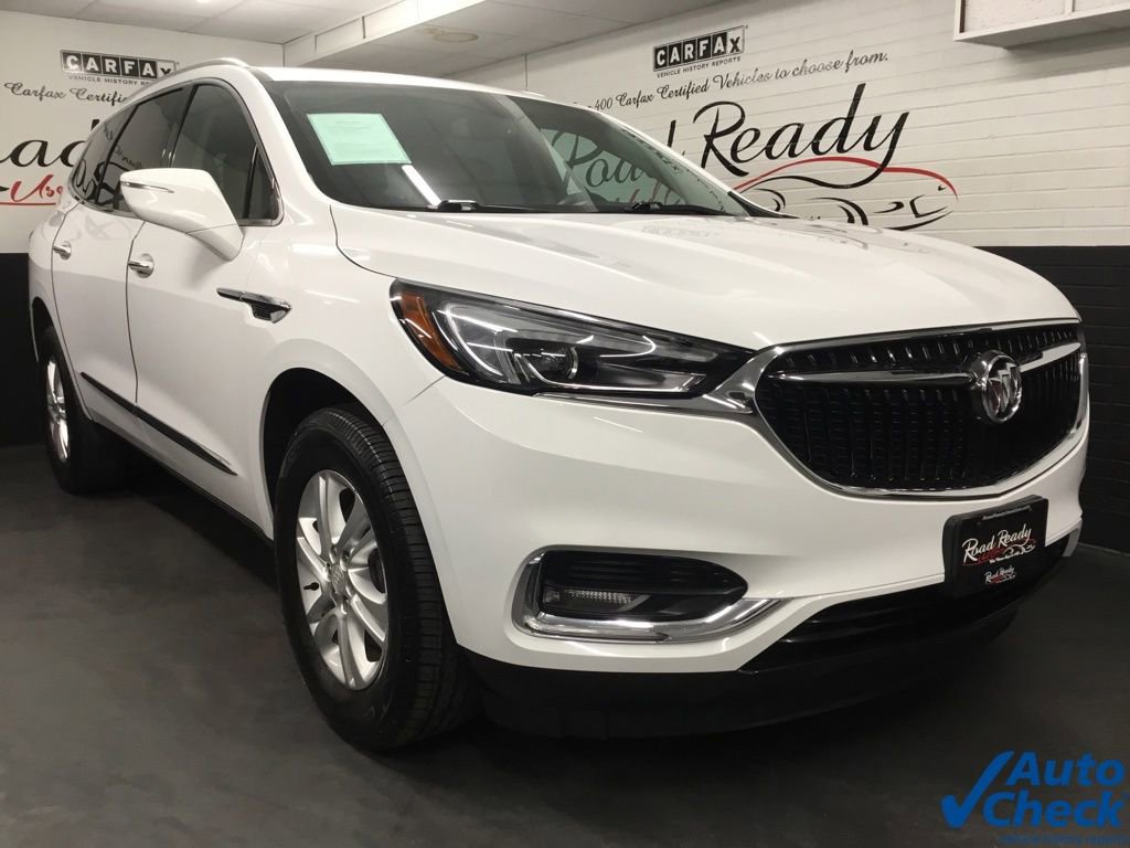 Used 2018 Buick Enclave Essence image 3