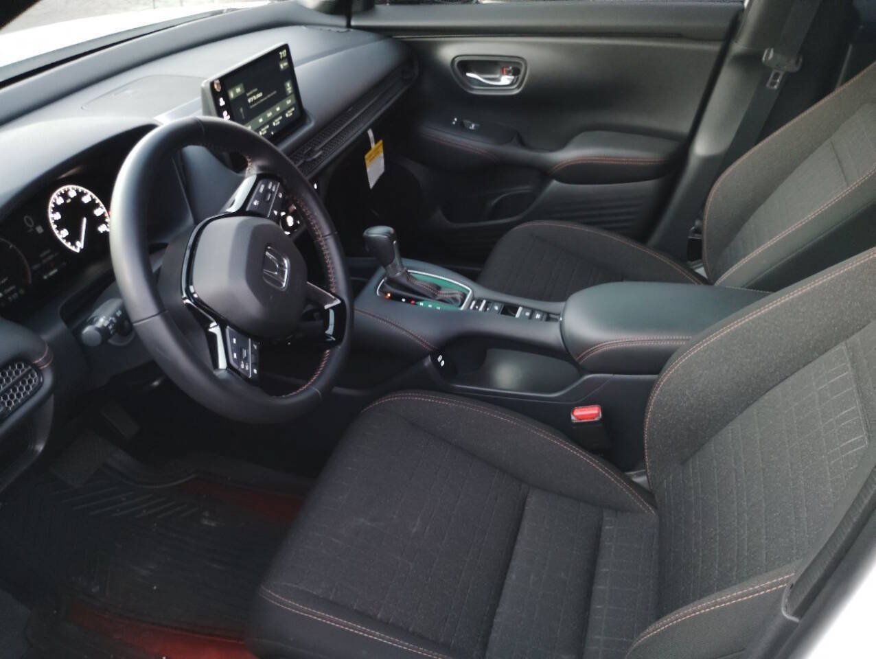 Used 2026 Honda HR-V Sport image 11