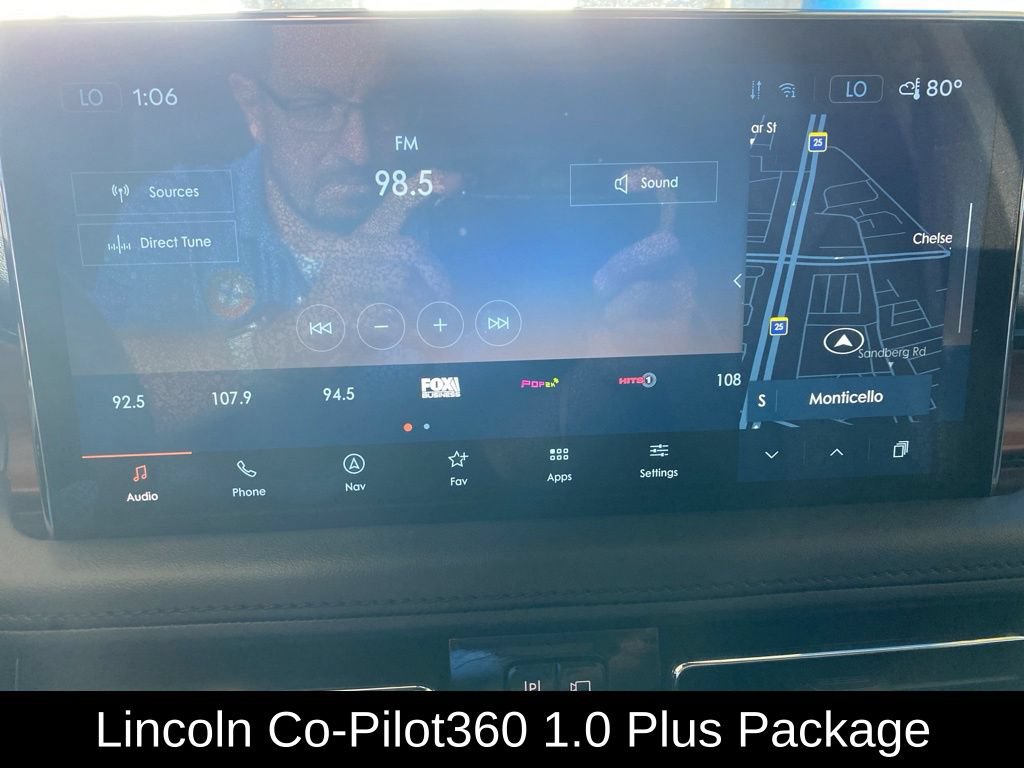 Used 2023 Lincoln Nautilus Reserve w/ Equipment Group 201A AWD/4WD image 2
