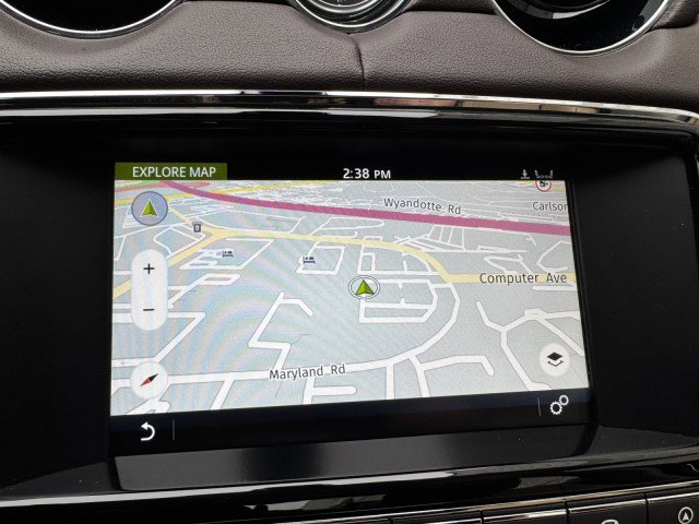 Used 2016 Jaguar XJ R-Sport RWD image 36