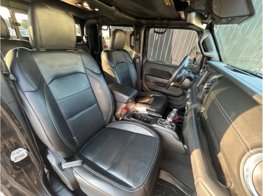Used 2020 Jeep Gladiator Overland image 20