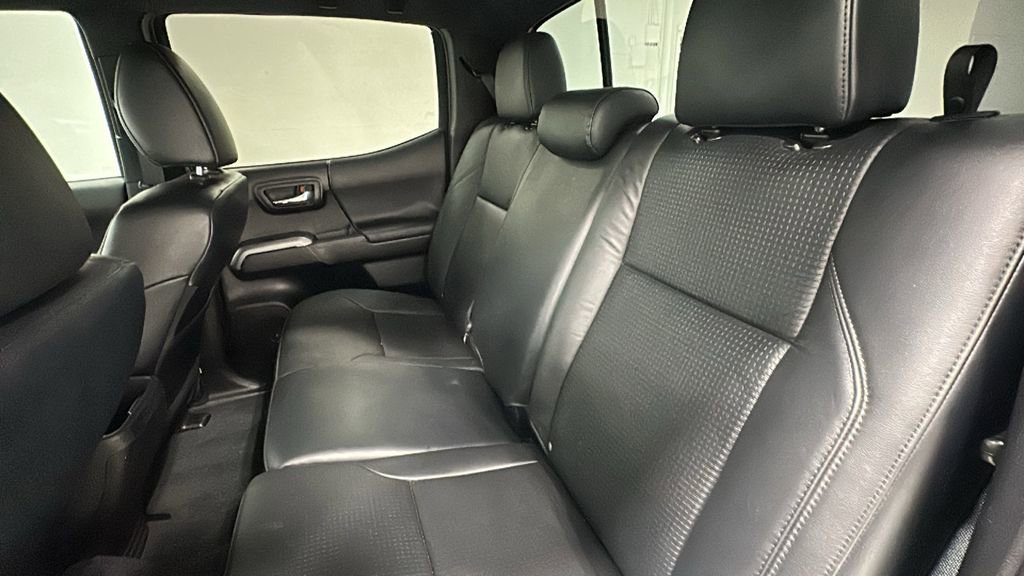 Used 2023 Toyota Tacoma Limited image 13