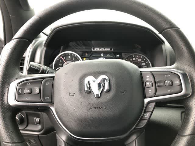 New 2026 RAM 1500 Express AWD/4WD image 21