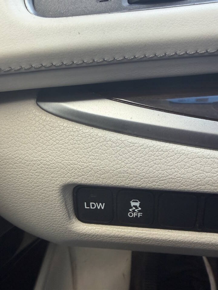 Used 2015 Acura RLX w/ Technology Package FWD image 19