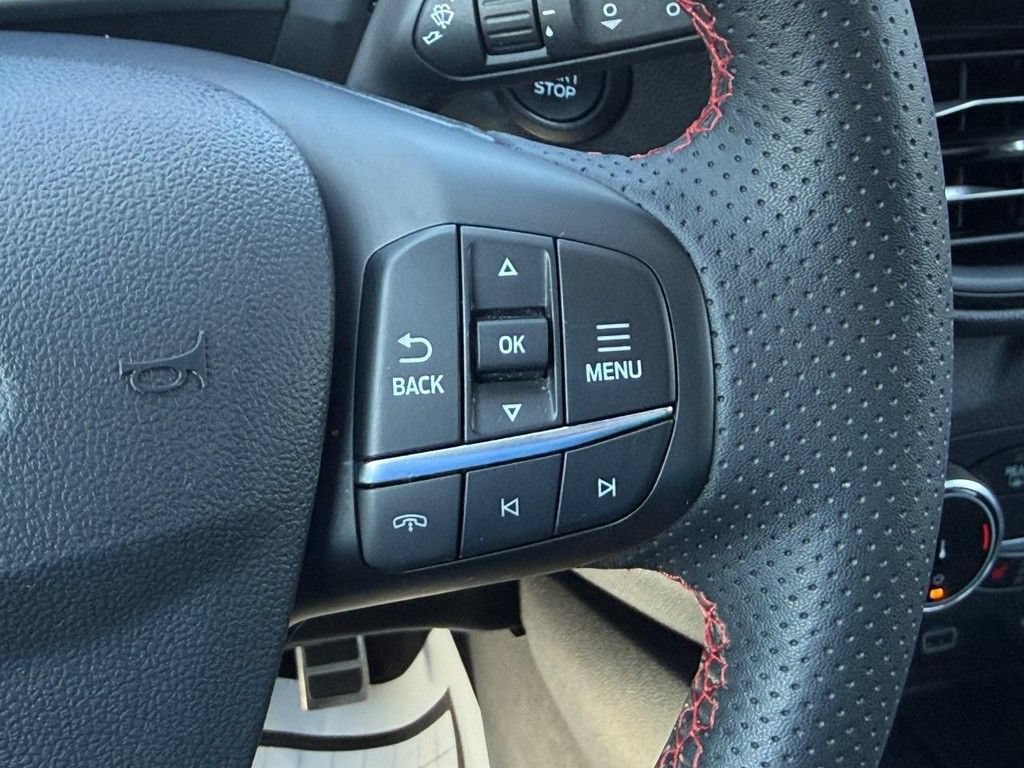 Used 2024 Ford Escape ST-Line AWD/4WD image 16