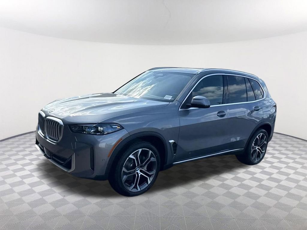 New 2026 BMW X5 sDrive40i image 2