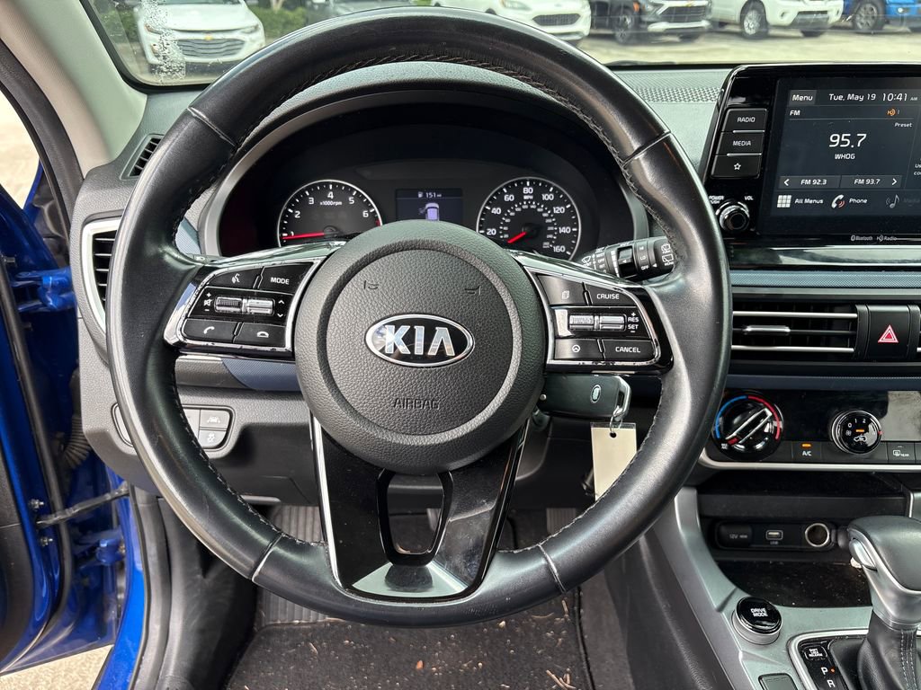 Used 2021 Kia Seltos S AWD/4WD image 17