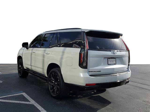 Certified 2023 Cadillac Escalade Sport Platinum w/ LPO, ONYX Package AWD/4WD image 3