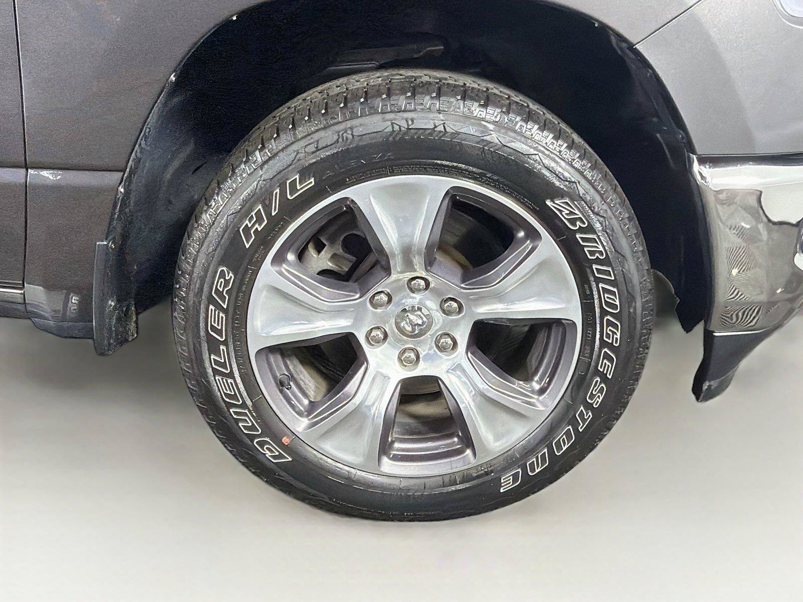 Used 2023 RAM 1500 Laramie AWD/4WD image 37
