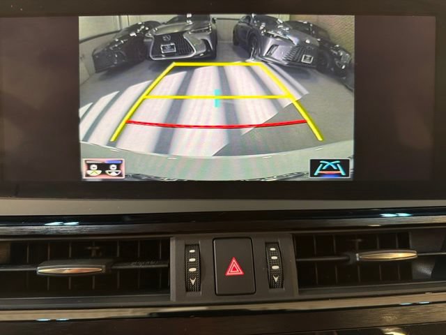Used 2022 Lexus ES 300h F Sport w/ Accessory Package FWD image 19