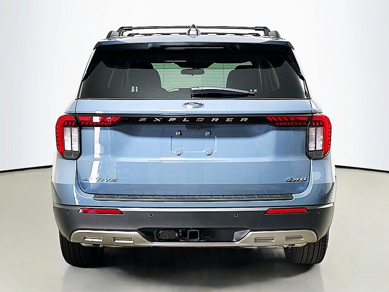 New 2025 Ford Explorer Active w/ Active Comfort Package image 5