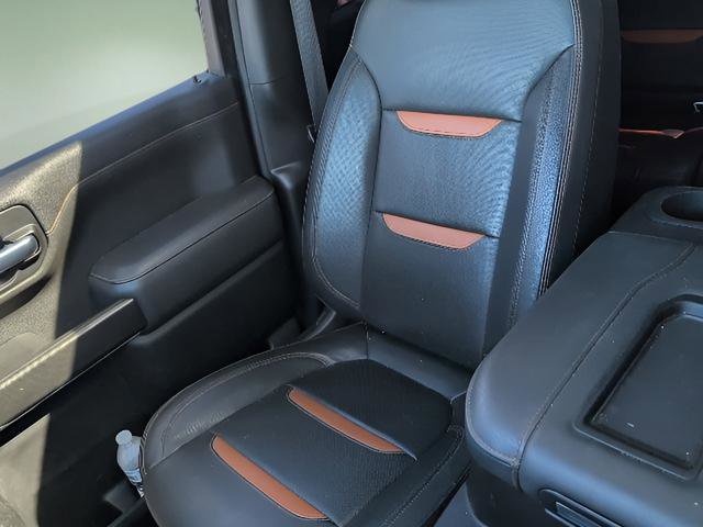 Used 2021 GMC Sierra 1500 AT4 w/ AT4 Value Package AWD/4WD image 16