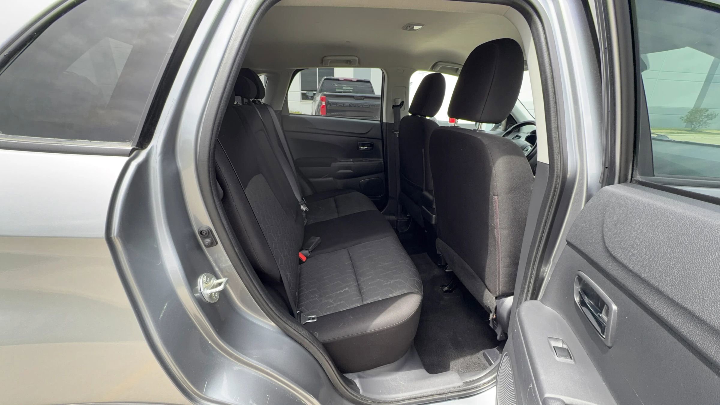 Used 2021 Mitsubishi Outlander Sport ES FWD image 18