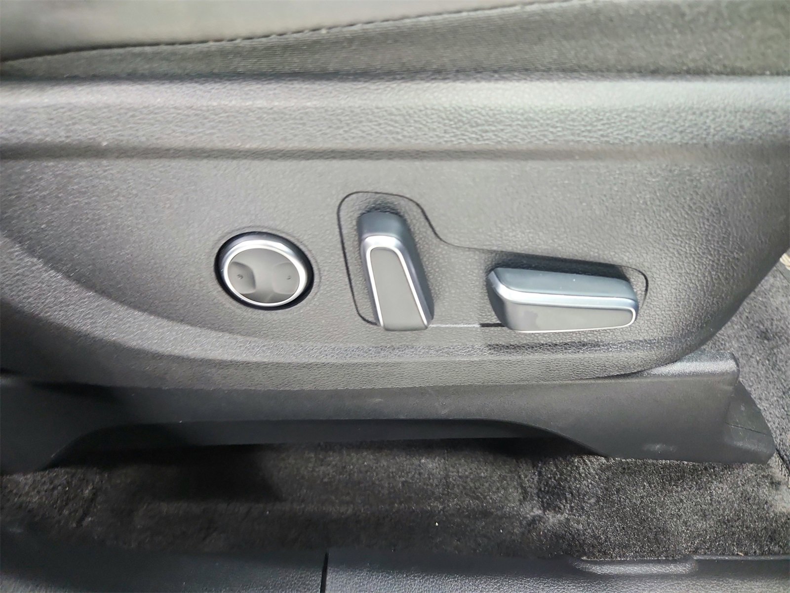 Used 2023 Hyundai Palisade SEL w/ Premium Package image 44