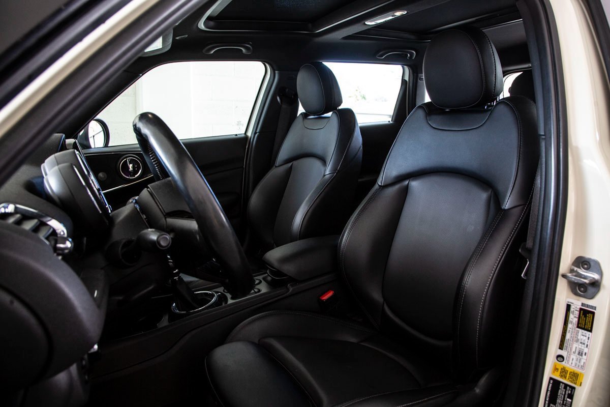 Used 2017 MINI Cooper Clubman image 14