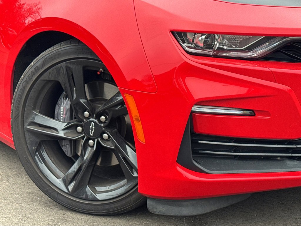 Used 2021 Chevrolet Camaro SS image 5