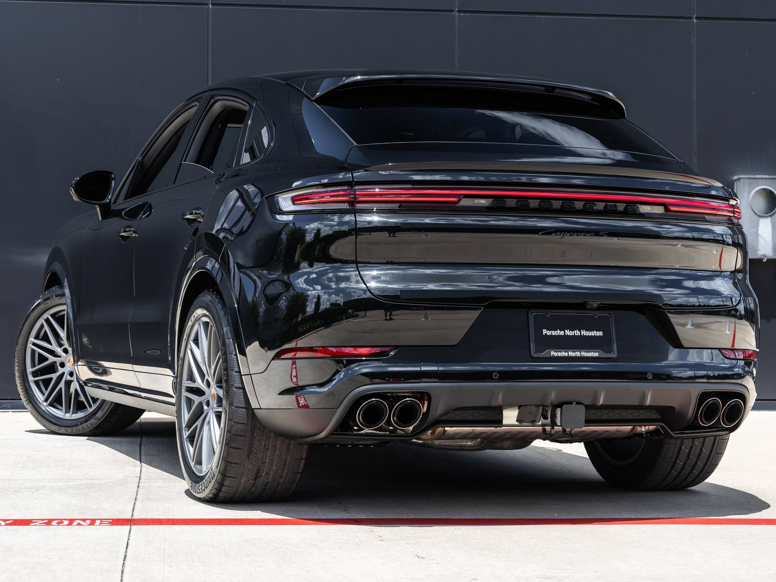 New 2026 Porsche Cayenne S AWD/4WD image 3