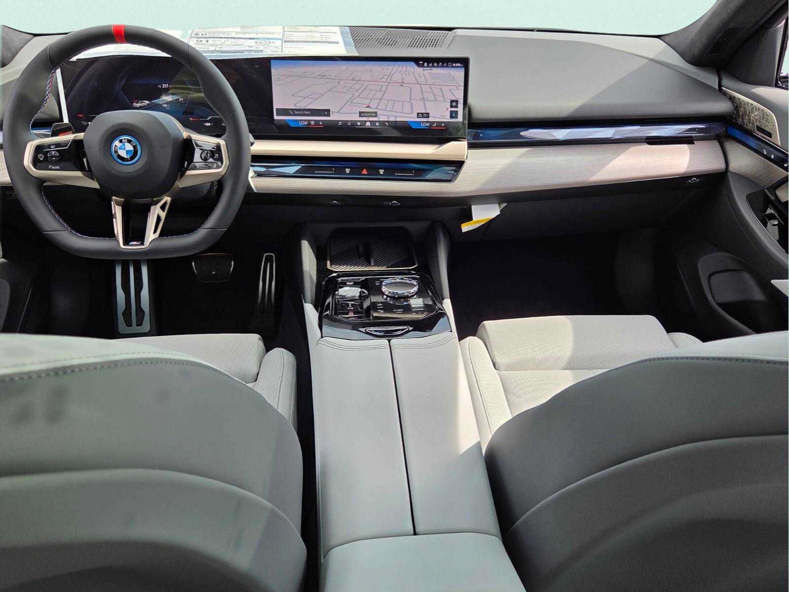New 2026 BMW i5 M60 w/ Executive Package AWD/4WD image 13