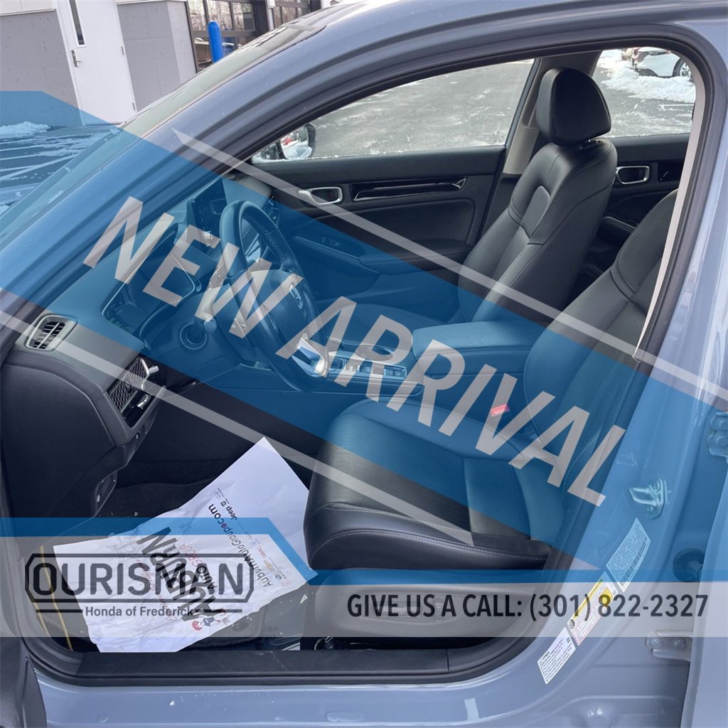 Used 2024 Honda Civic Touring image 11