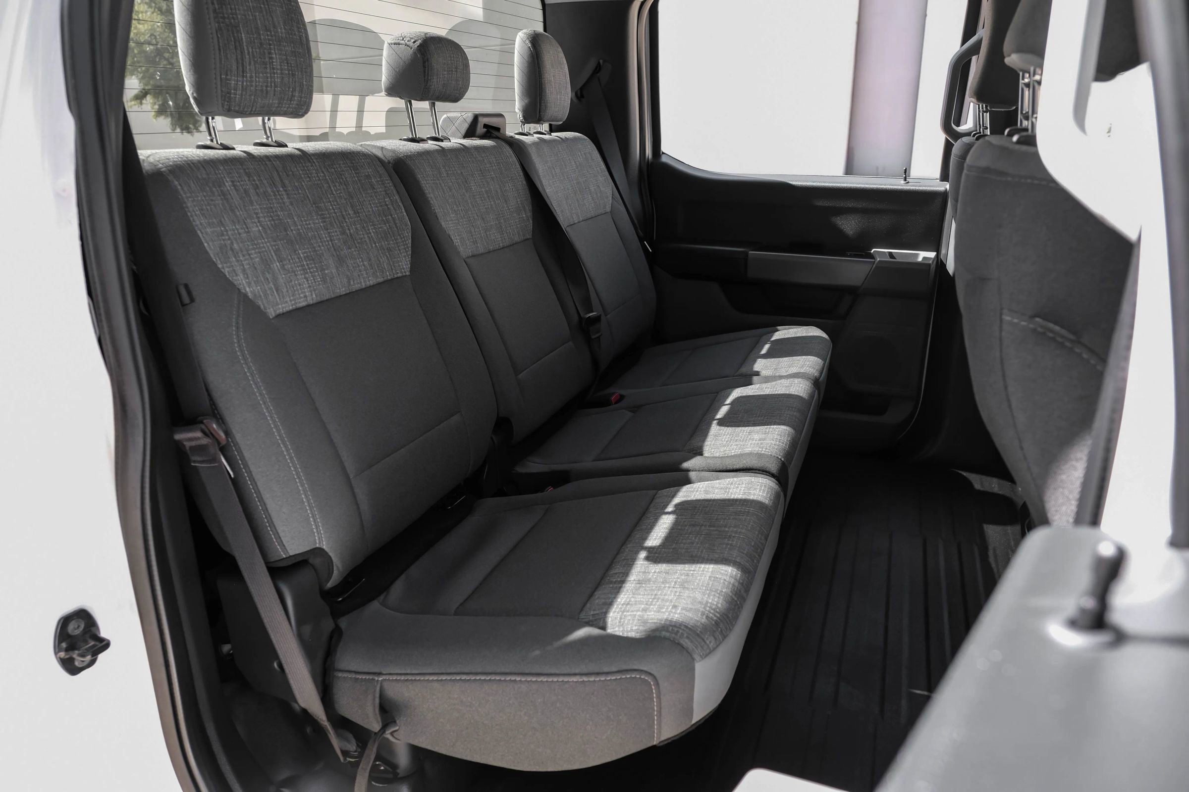 Used 2019 Ford F150 XLT w/ Equipment Group 302A Luxury image 40