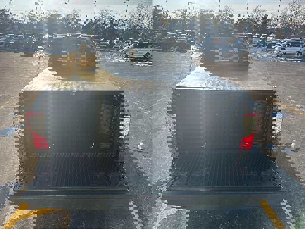 Used 2019 Nissan Titan SL w/ Chrome Package image 37