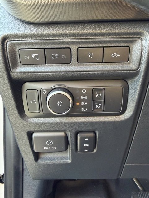 Used 2021 Ford F150 Platinum w/ Trailer Tow Package image 12