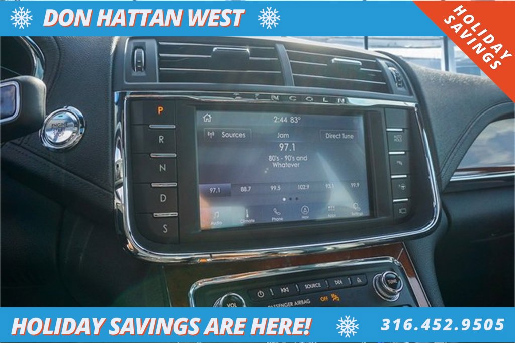 Used 2020 Lincoln Continental Reserve w/ Luxury Package image 6